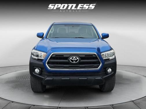 2016 Toyota Tacoma SR5