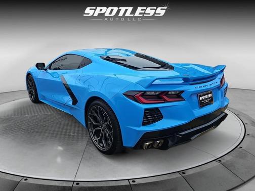 2022 Chevrolet Corvette Stingray w/2LT