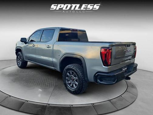Sterling Metallic 2024 GMC Sierra 1500 AT4X