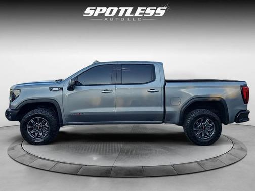 Sterling Metallic 2024 GMC Sierra 1500 AT4X