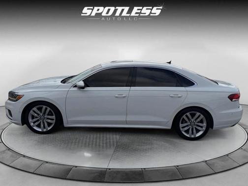 2020 Volkswagen Passat 2.0T SE