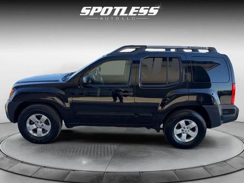 2011 Nissan Xterra S