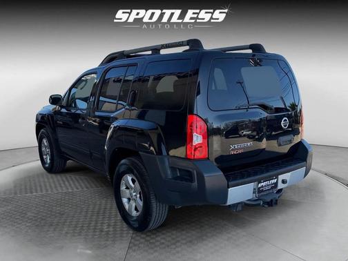 2011 Nissan Xterra S