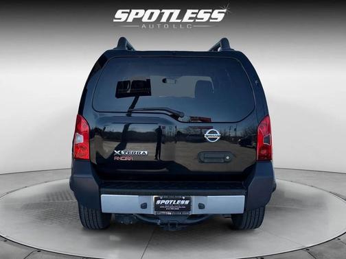 2011 Nissan Xterra S