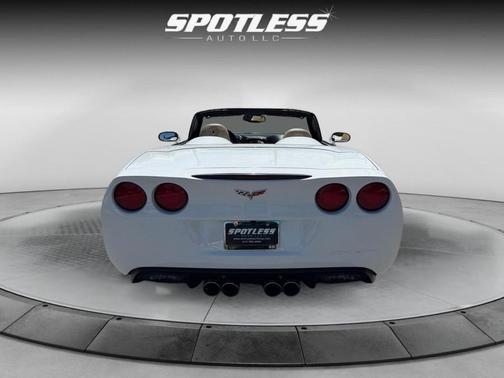2009 Chevrolet Corvette Base