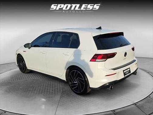 2022 Volkswagen Golf GTI 2.0T SE DSG