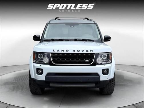 2016 Land Rover LR4 Base