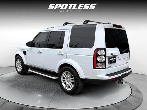 2016 Land Rover LR4 Base