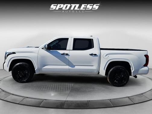 2025 Toyota Tundra SR