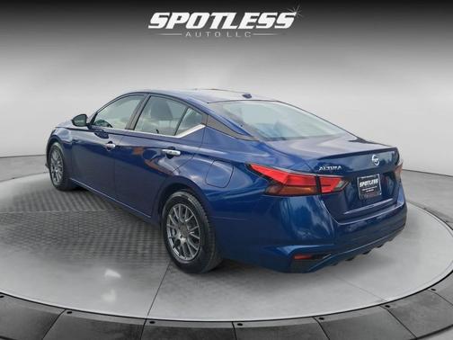 2020 Nissan Altima S FWD