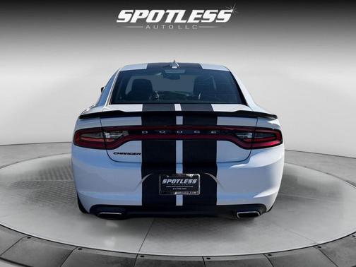 2017 Dodge Charger SXT