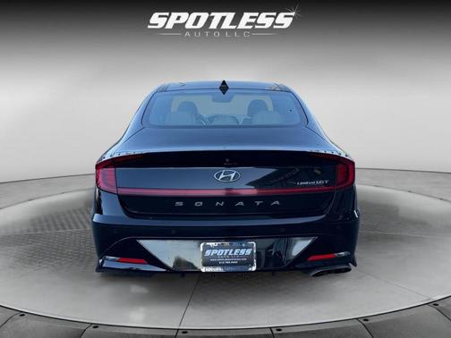 2021 Hyundai SONATA Limited