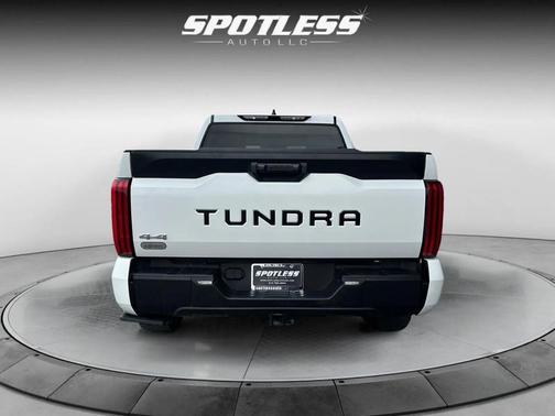 Ice Cap 2024 Toyota Tundra SR5