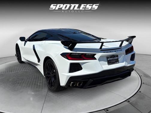 2024 Chevrolet Corvette Stingray w/1LT