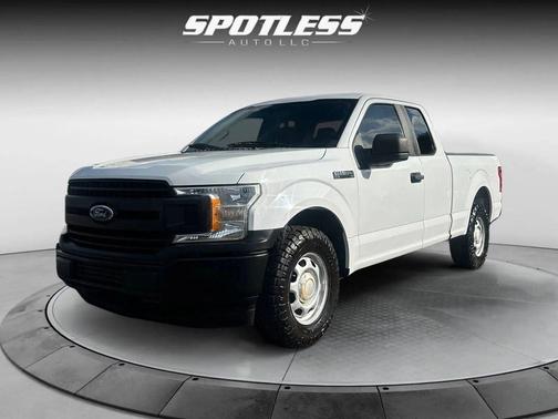 Oxford White 2018 Ford F-150 XL