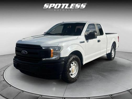 Oxford White 2018 Ford F-150 XL
