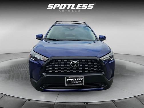 Blue Crush Metallic 2024 Toyota Corolla Cross LE