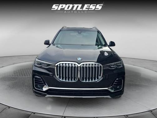 2019 BMW X7 xDrive40i