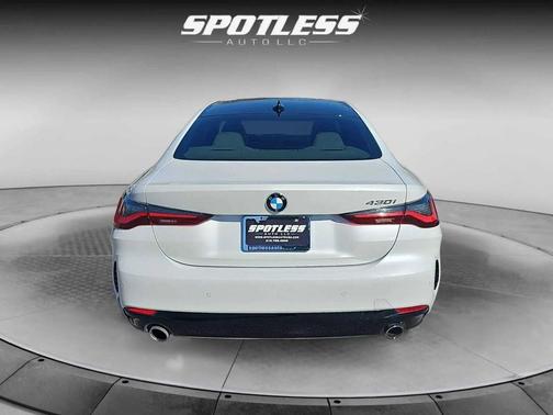 2022 BMW 430 i
