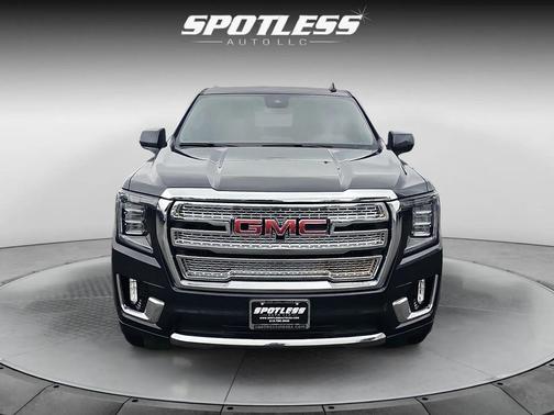 Titanium Rush Metallic 2023 GMC Yukon XL SLT