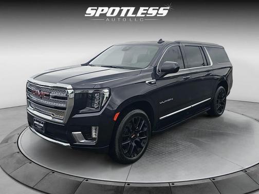 Titanium Rush Metallic 2023 GMC Yukon XL SLT
