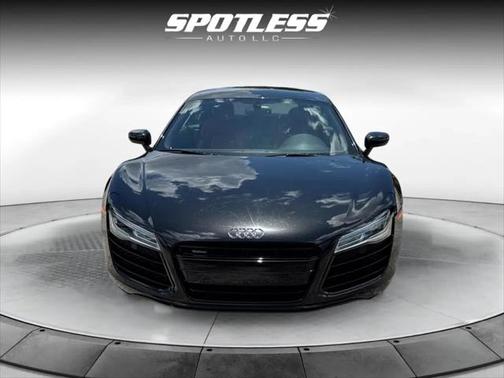 2015 Audi R8 V8