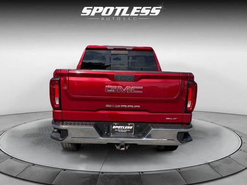 2021 GMC Sierra 1500 SLT