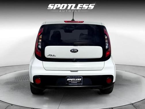 2019 Kia Soul Base