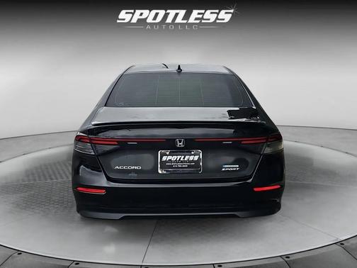 Crystal Black Pearl 2023 Honda Accord Hybrid Sport