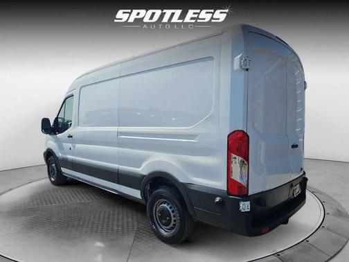 2017 Ford Transit-250 Base