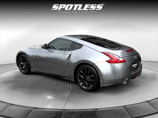 2018 Nissan 370Z Base