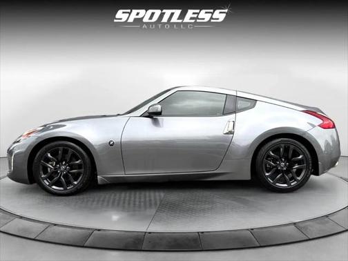 2018 Nissan 370Z Base