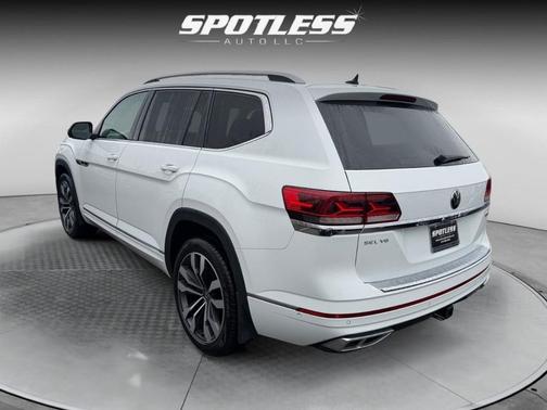 2022 Volkswagen Atlas 3.6L SEL Premium
