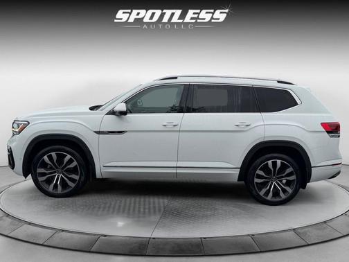 2022 Volkswagen Atlas 3.6L SEL Premium