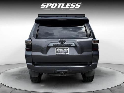 2018 Toyota 4Runner SR5
