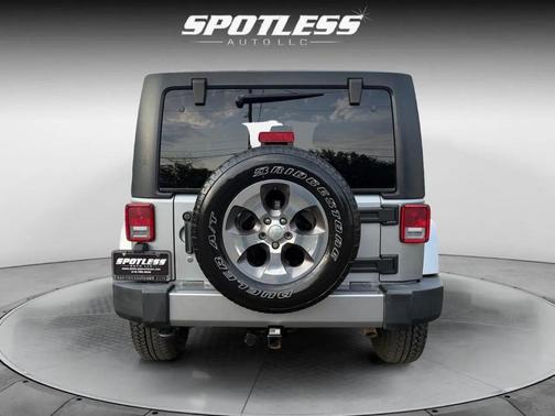 2018 Jeep Wrangler JK Unlimited Sahara