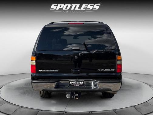 2005 Chevrolet Suburban 2500 LT