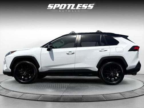 2019 Toyota RAV4 XLE Premium