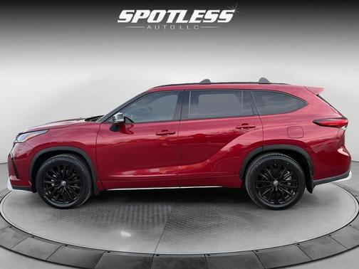 2023 Toyota Highlander XSE