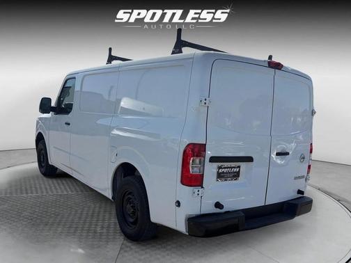 2017 Nissan NV Cargo NV1500 S V6