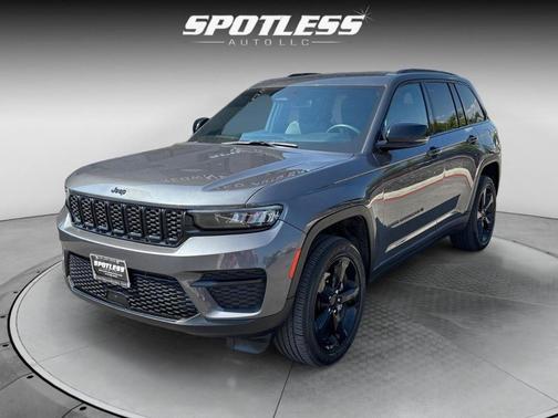 2023 Jeep Grand Cherokee Altitude