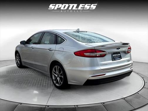 2019 Ford Fusion Hybrid Titanium