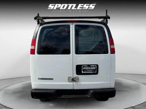 2015 Chevrolet Express 2500 Work Van