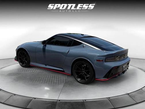 2024 Nissan Z NISMO Auto