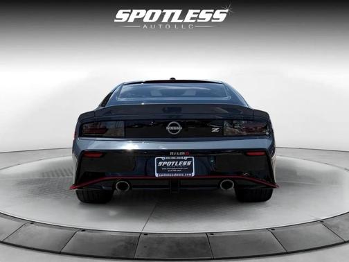 2024 Nissan Z NISMO Auto