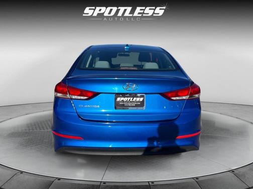 2018 Hyundai ELANTRA Limited