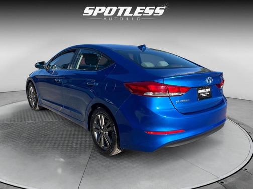 2018 Hyundai ELANTRA Limited