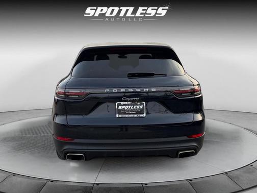 2020 Porsche Cayenne Cayenne