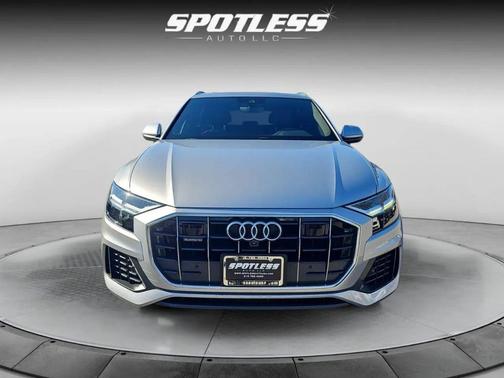 2019 Audi Q8 3.0T Premium Plus