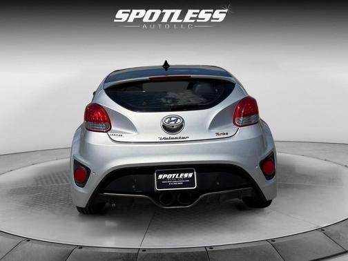 2016 Hyundai Veloster Turbo
